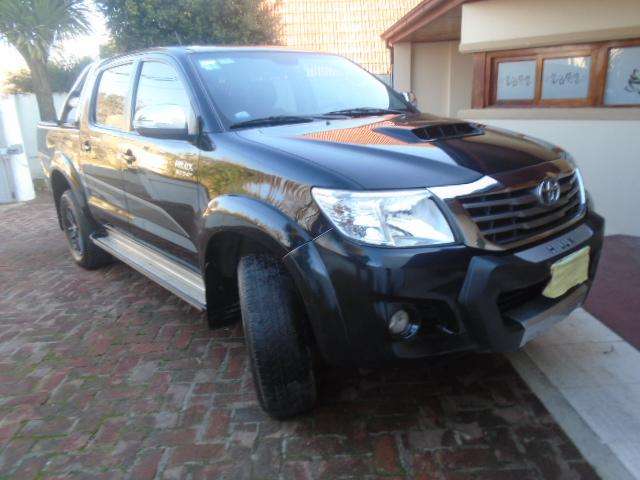 TOYOTA HILUX X4 LIMITED FULL FUL AUTOMATICA PERMUTO