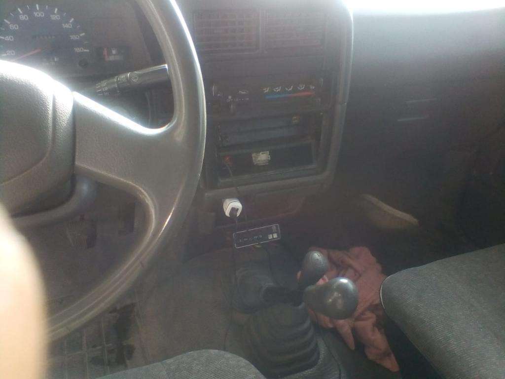 Vendo Hilux