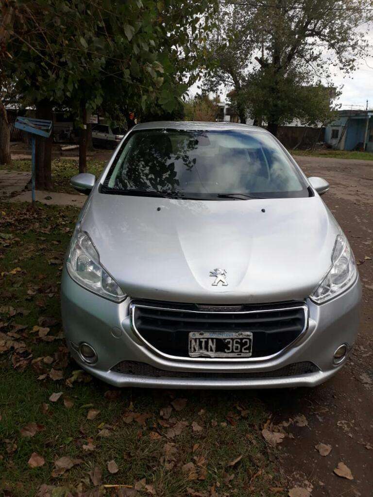 Peugeot 208 Muy Lindo