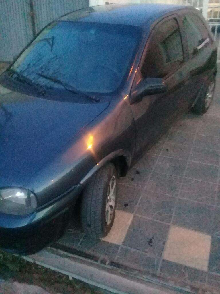 Corsa  Nafta 1.6 Vtv