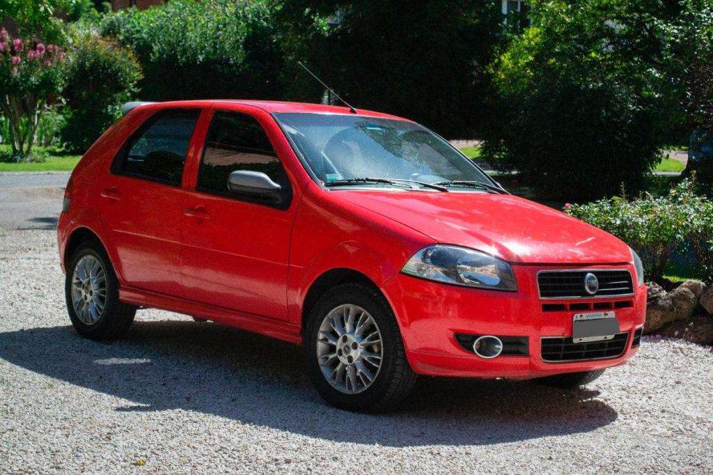  Fiat Palio 1.8 R 5 p  km