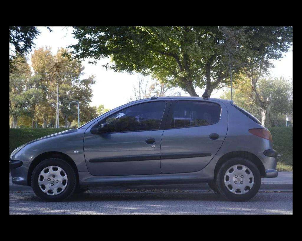 Vendo Peugeot  D X-line 