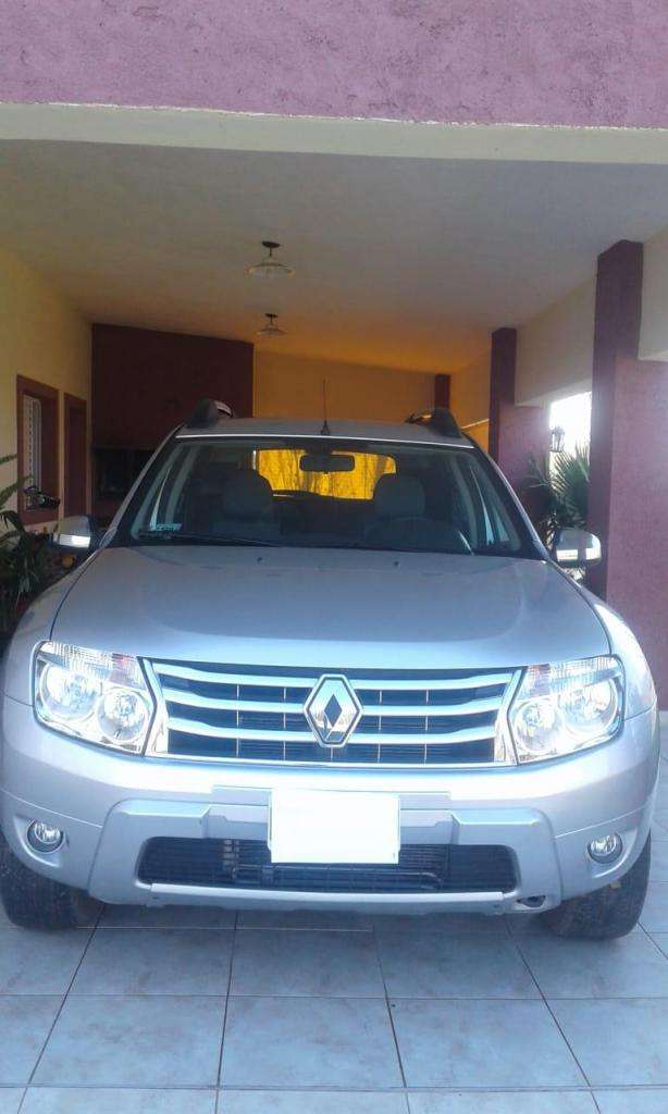 RENAULT DUSTER  con  km. reales
