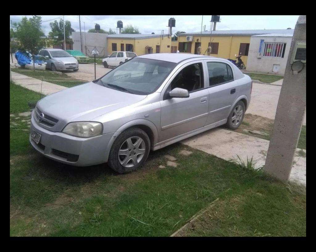 chevrolet astra 