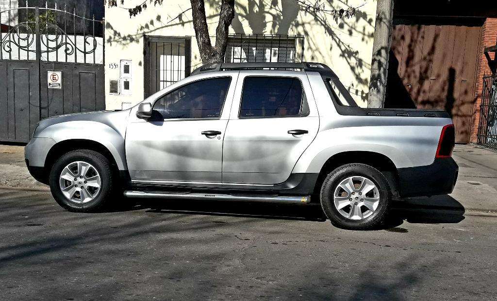 Duster Oroch 1.6 Gnc Impecable. Permuto.