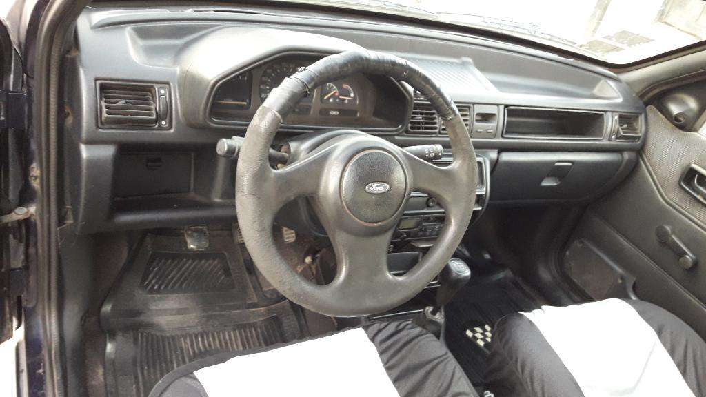 Vendo Ford Fiesta Modelo 96