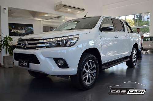 Toyota Hilux 2.8 Cd Srx 177cv 4x4 At - Carcash