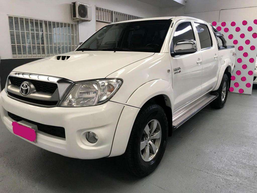 Hilux 4x2 SR-V 3.0 TDI Dob. Cabina