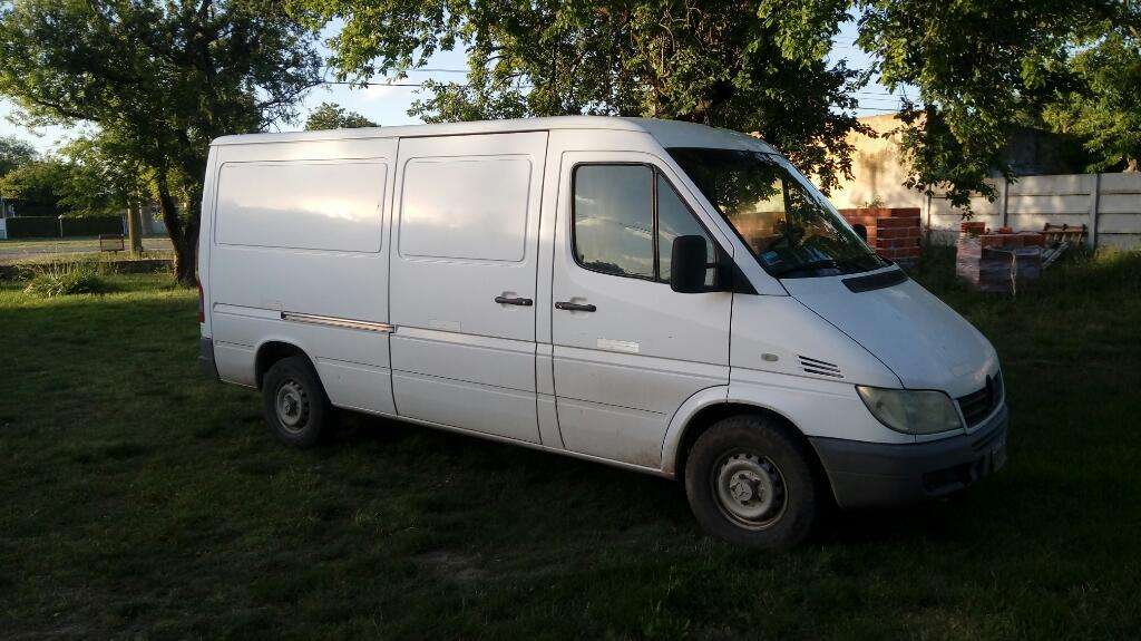 Mercedes Benz Sprinter 311