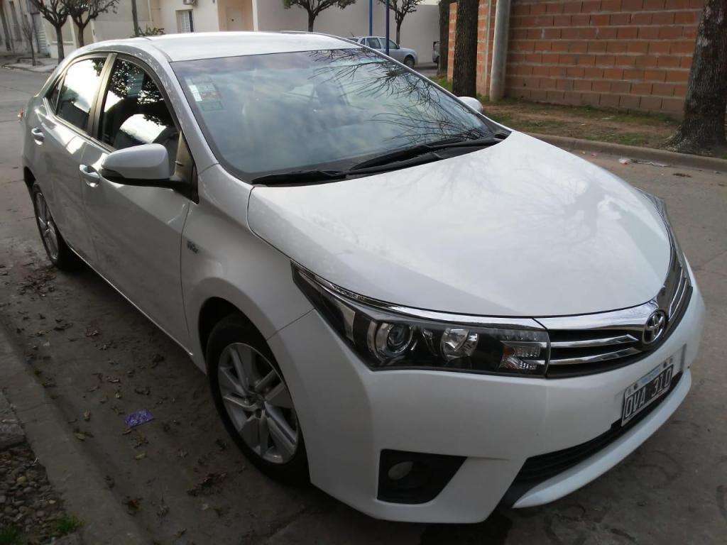 VENDO TOYOTA COROLLA XEI