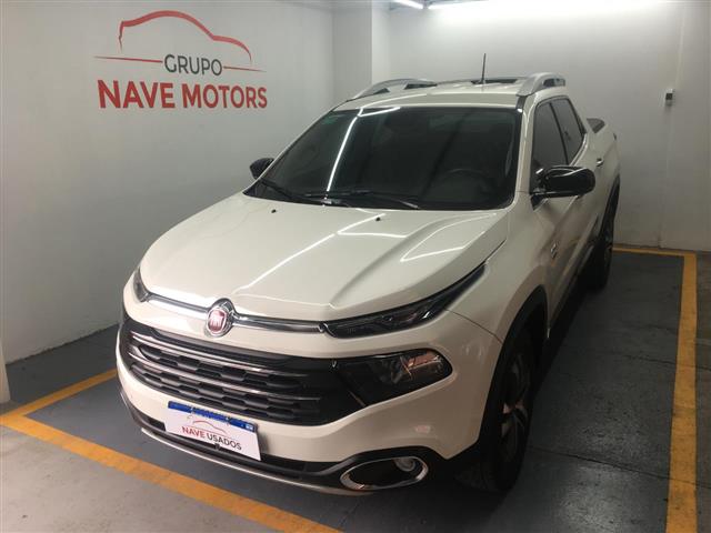 Fiat Toro Volcano 2.0 MultiJet 4x4 ATcv)