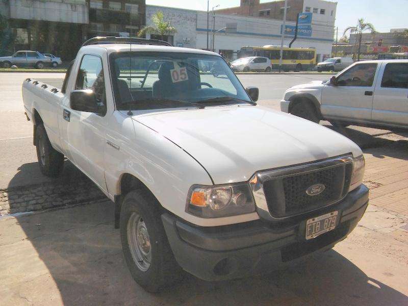 ford ranger  cabina simple 2.8