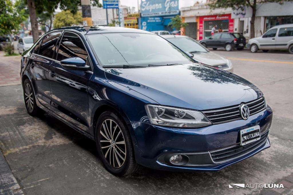 VOLKSWAGEN VENTO 2.0T FSI DSG  ENTREGA  Y CTAS