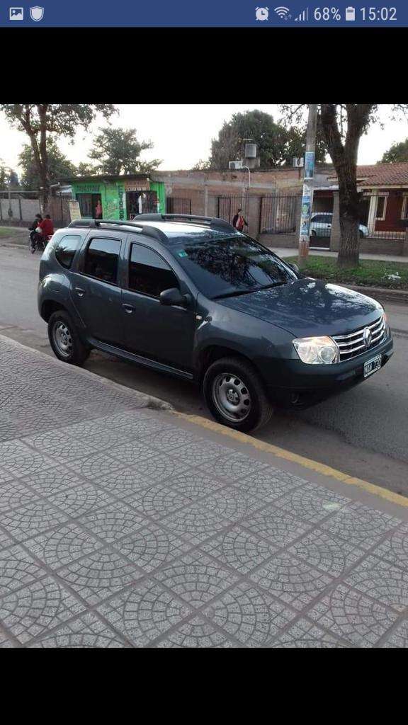 Vendo Duster  Recipo Moto.