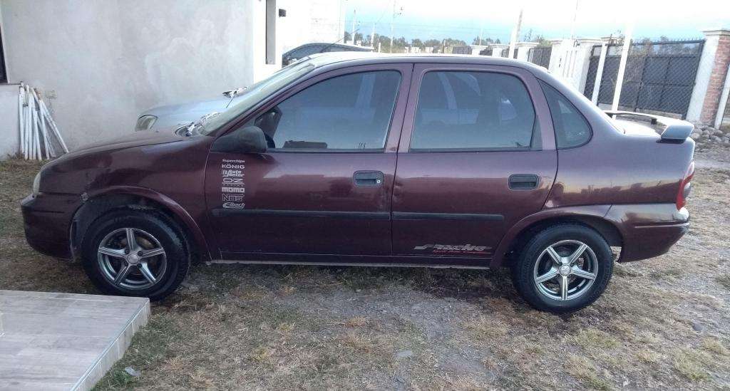 Chevrolet Corsa Classic Base  con GNC