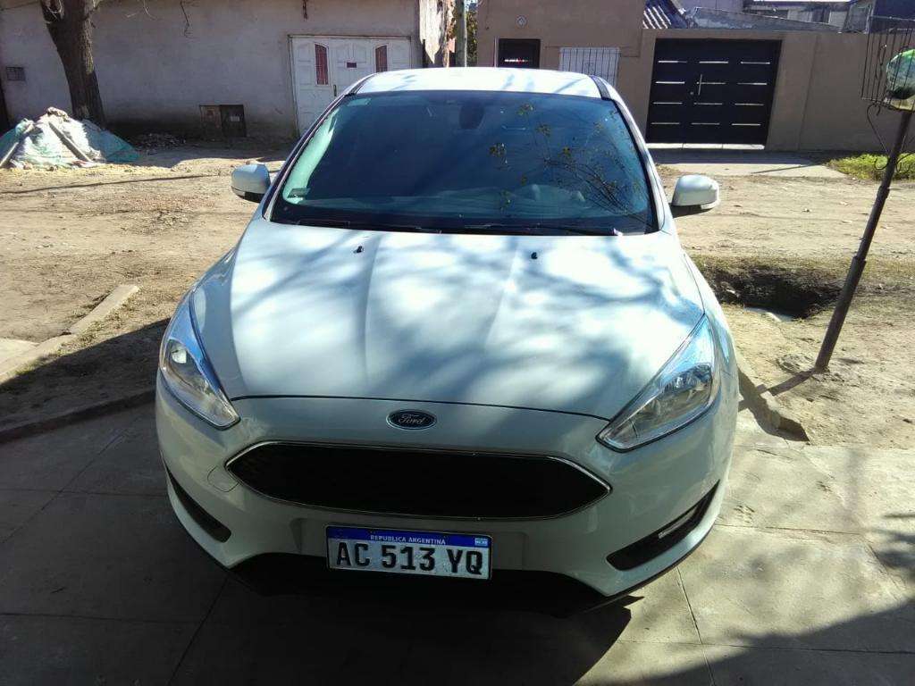 Vendo Ford Focus