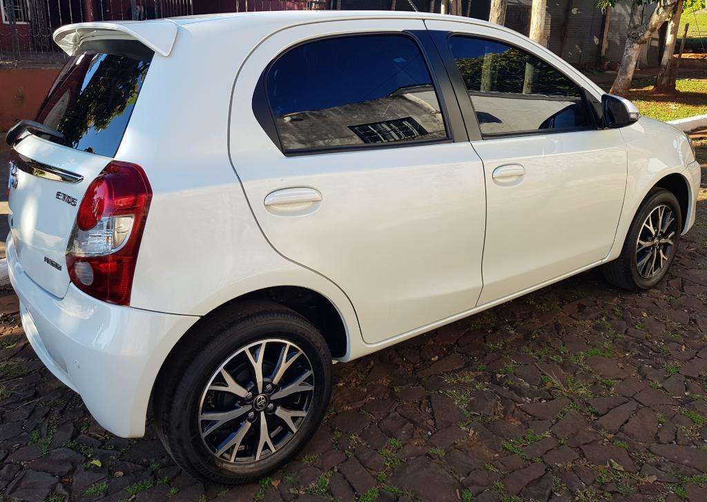 Toyota Etios 1.5 Platinum