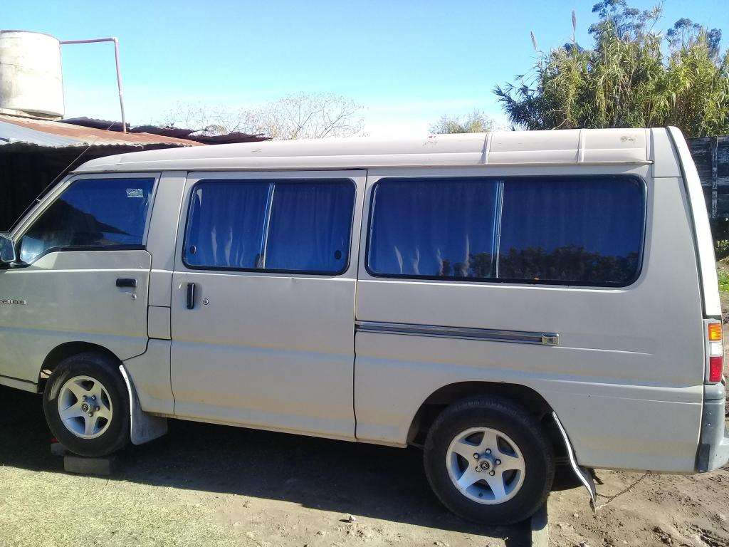 Mini bus mitsuishi L300