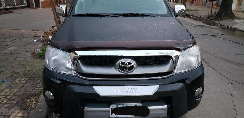 TOYOTA HILUX X2 25 DX CON CPULA