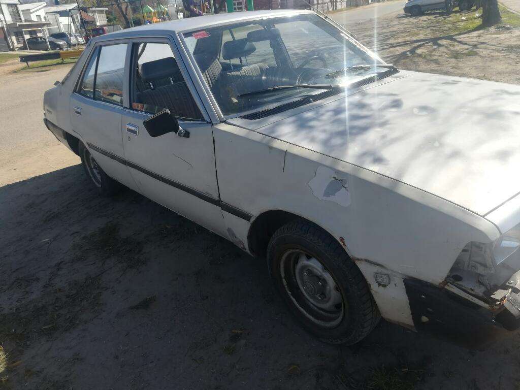 Vendo Mitsubishi Galant  Permuto