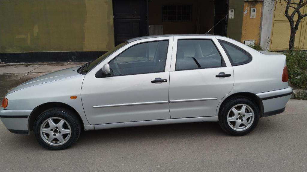 Volkswagen Polo Classic 1.9 Sd Aa