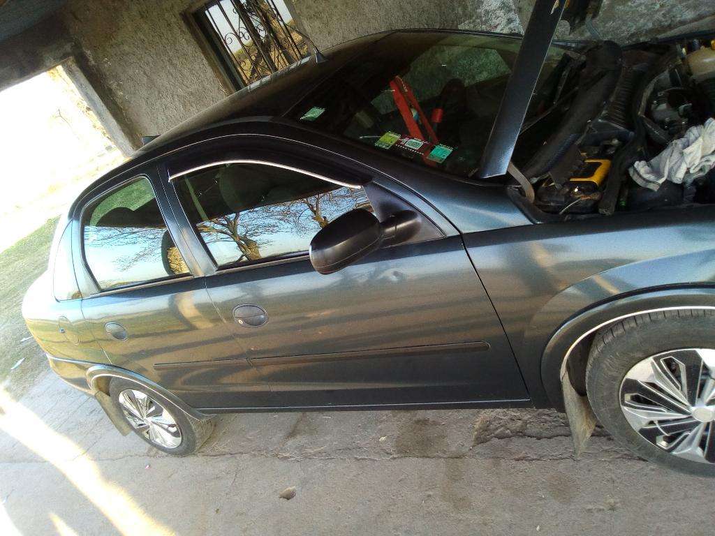 Chevrolet Corsa 2