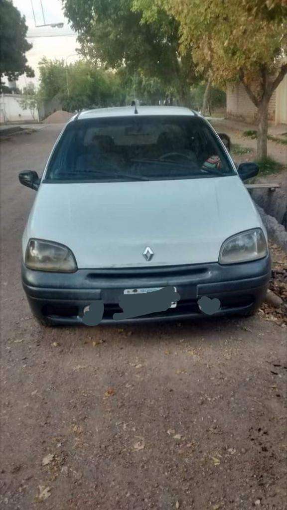 Vendo Clio Diésel 1.9 (leer Bien)