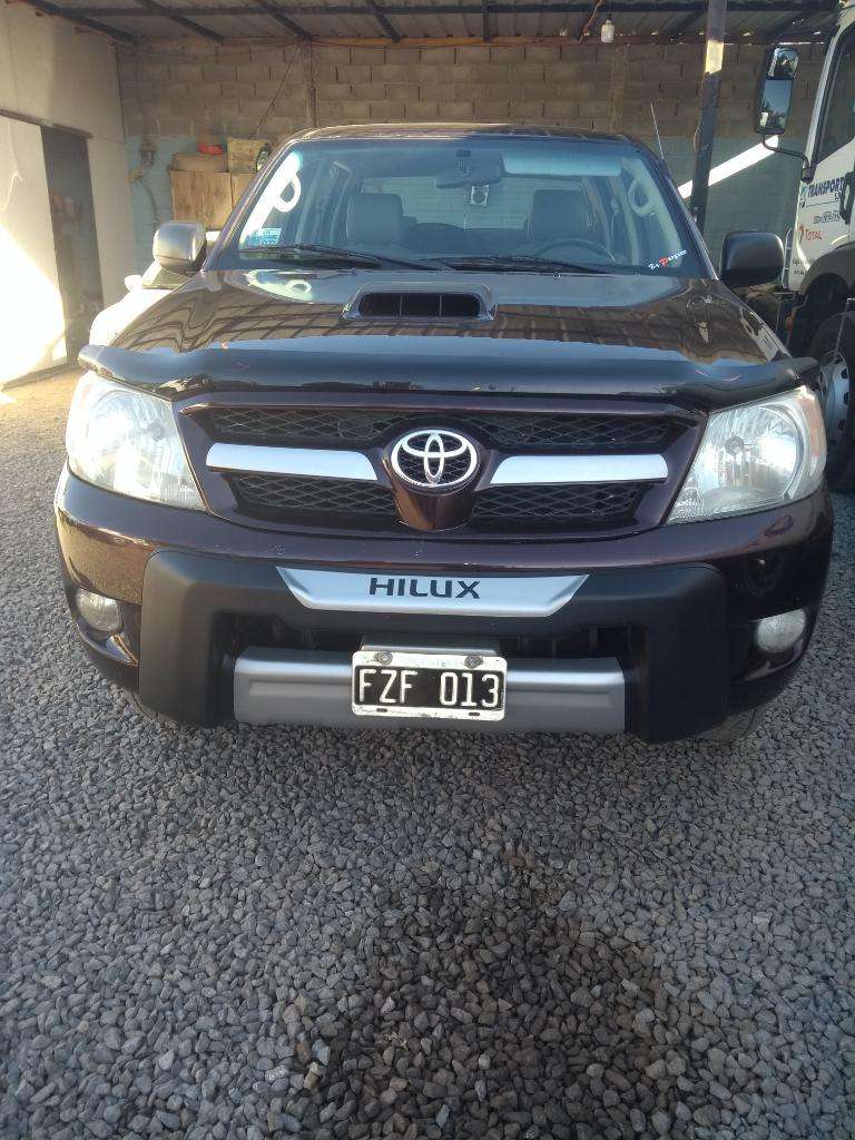 Vendo Toyota Hilux  Impecable