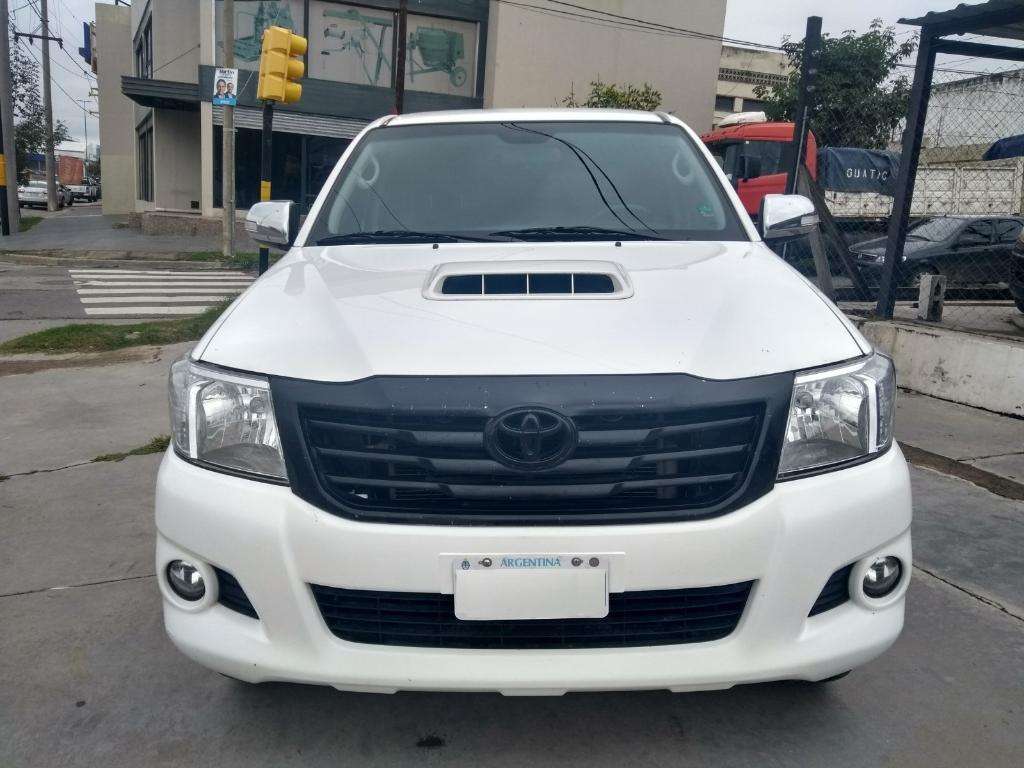 TOYOTA HILUX 3.0 D4-D DC 4X4 TDI SRV CUERO L/