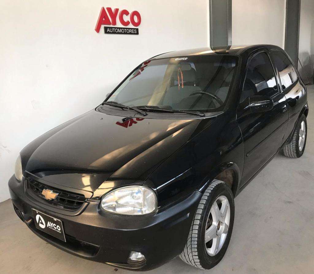 CHEVROLET CORSA CLASSIC 1.6GLS 3P