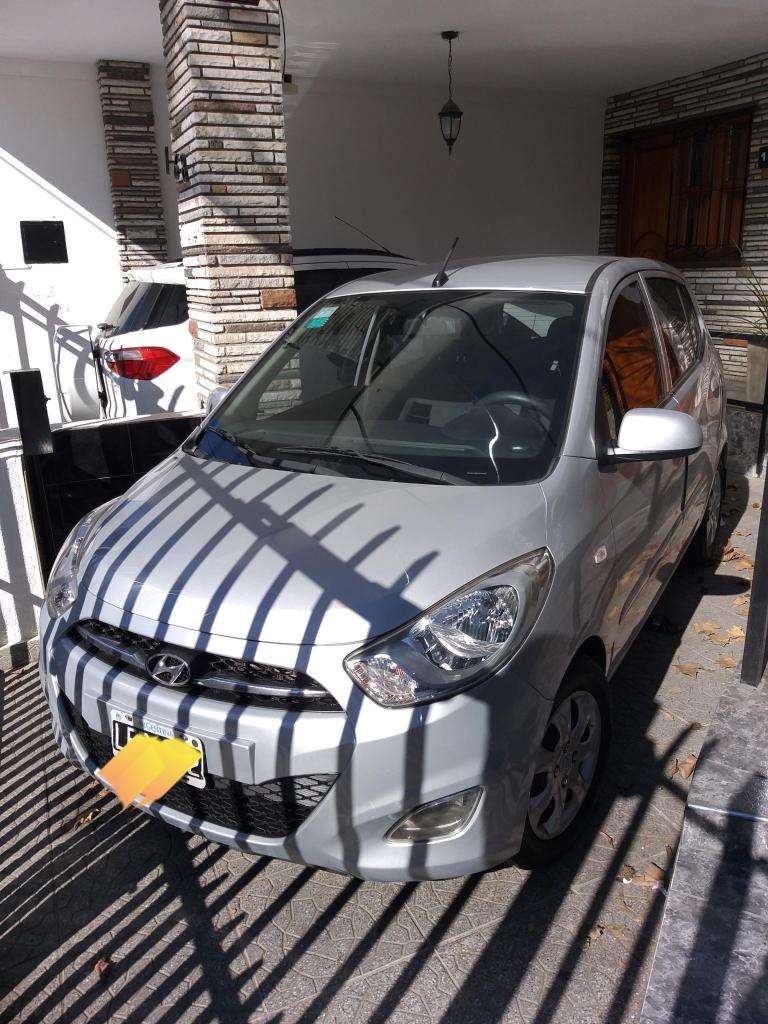 DUEÑO, HYUNDAI i10, AUTOMÁTICO.