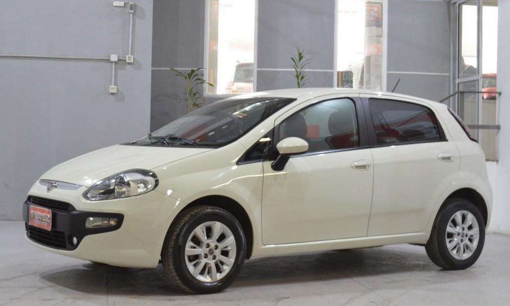 Fiat Punto 1.4 attractive  puertas color blanco
