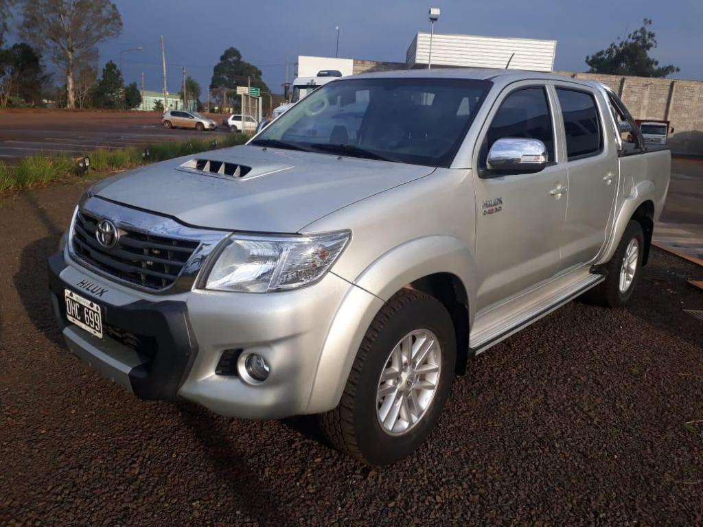 TOYOTO HILUX SRV 4X