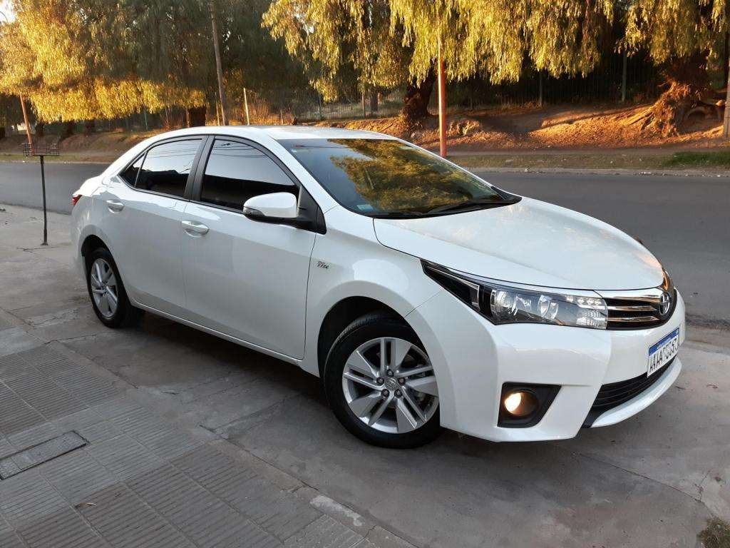Toyota Corolla  – “XEI PACK/CVT” v Nafta –