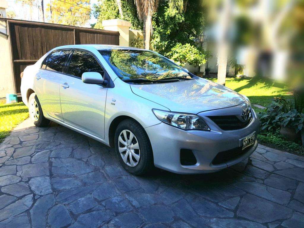 Vendo Toyota Corolla Xli  Impecable