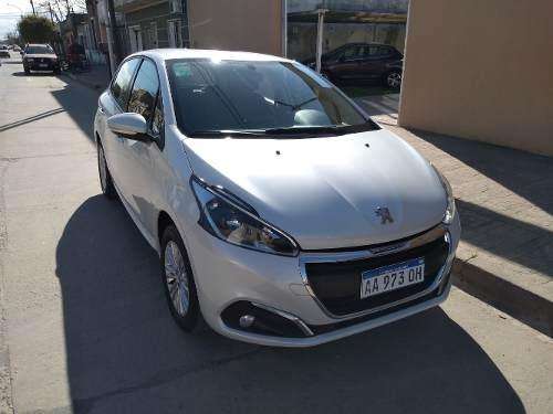 Peugeot - 208 Allure Nav Tiptronic 5p 1.6 N 