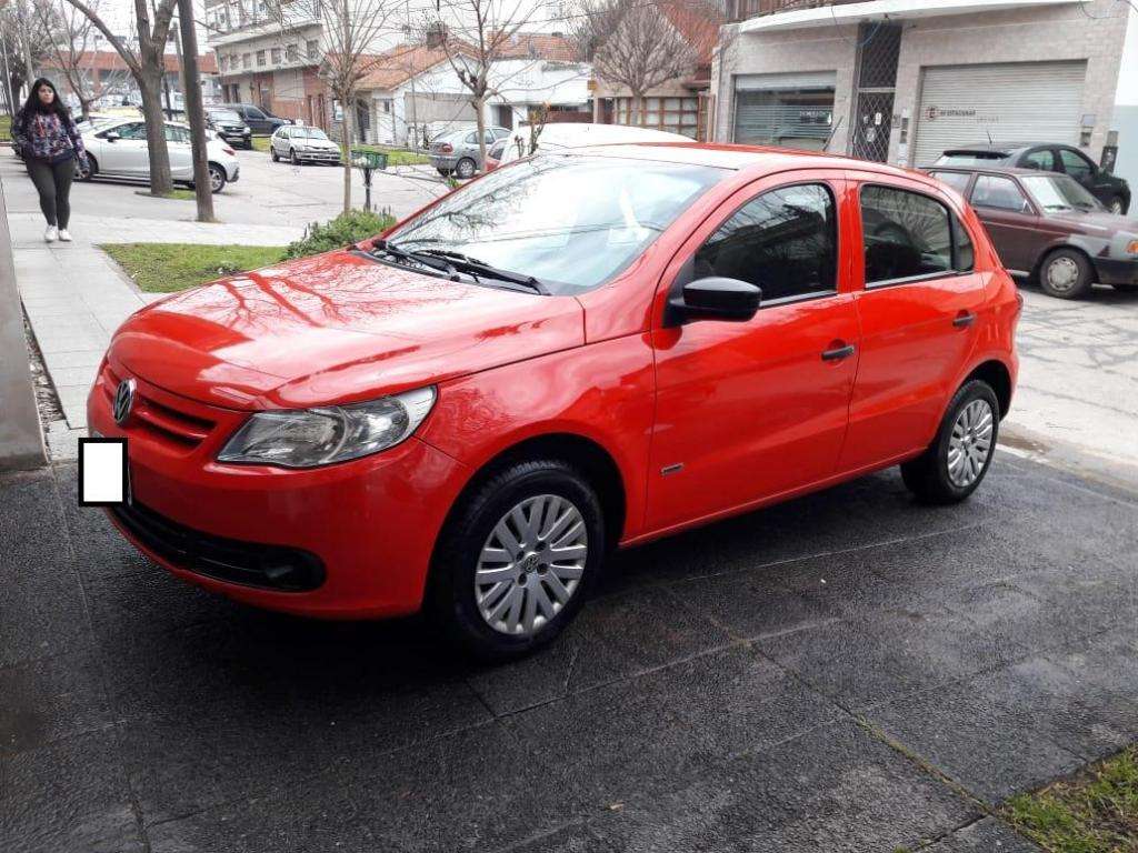 Gol trend  rojo impecable