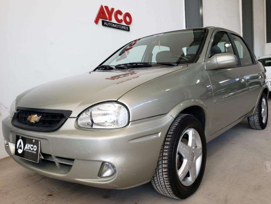 CHEVROLET CORSA CLASSIC 1.6GLS 4P