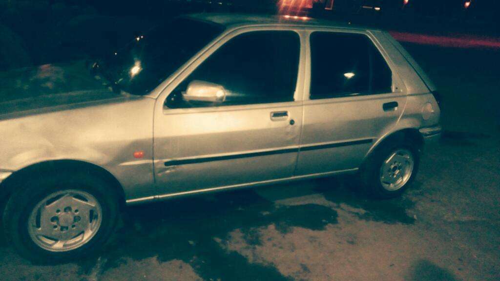 Ford Fiesta Full 99 (diesel)