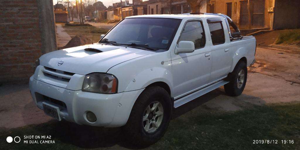 Nissan Frontier Doble Cabi 4x2 Xe 2.8td