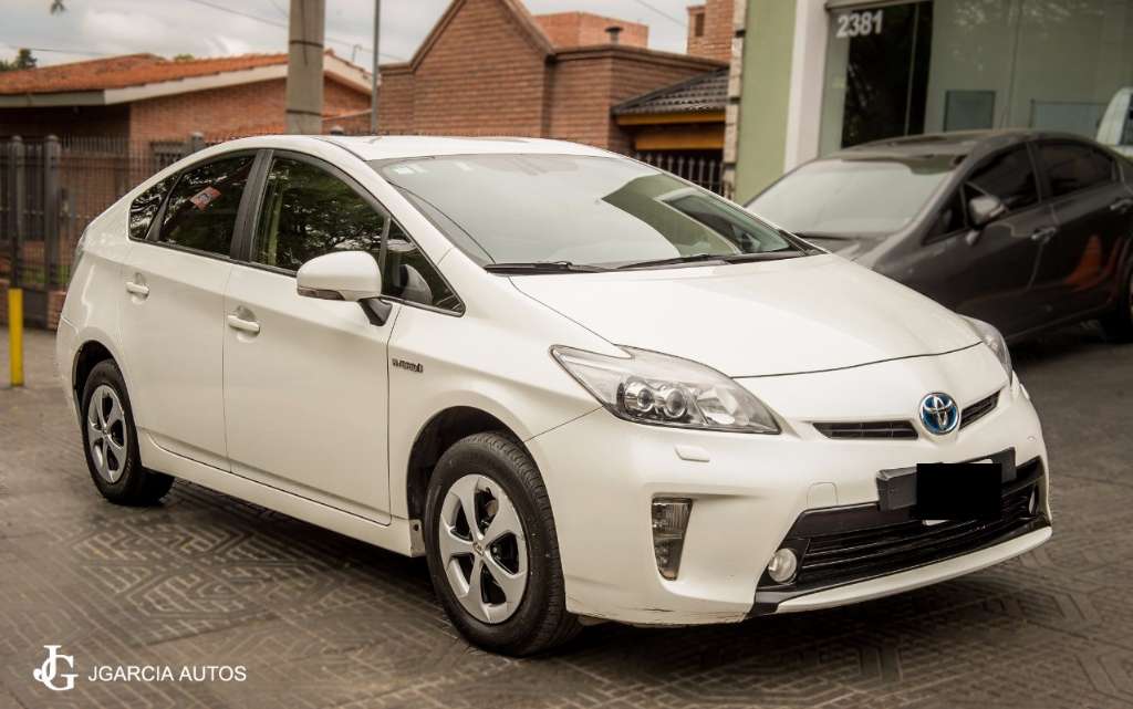 TOYOTA PRIUS 1.8 CVT L/