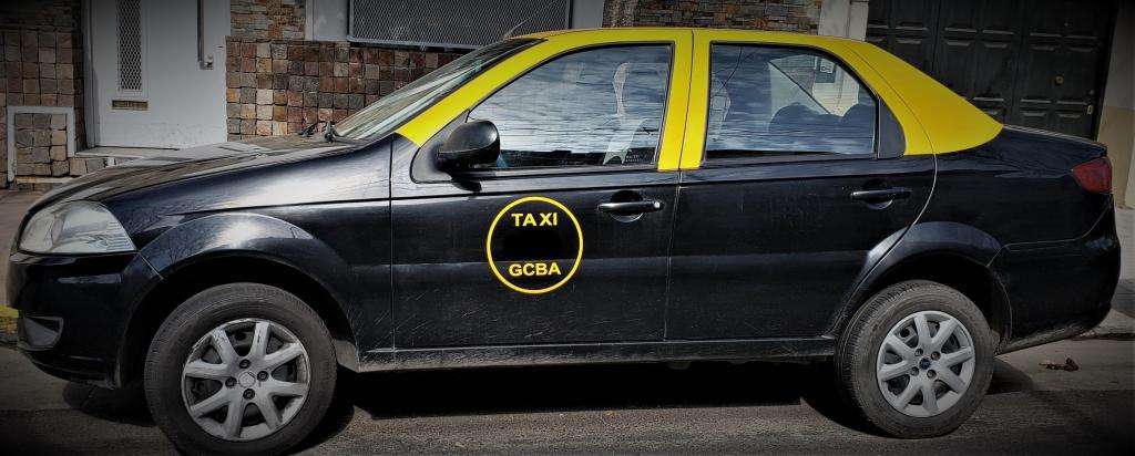 Taxi con Licencia Excelente Estado