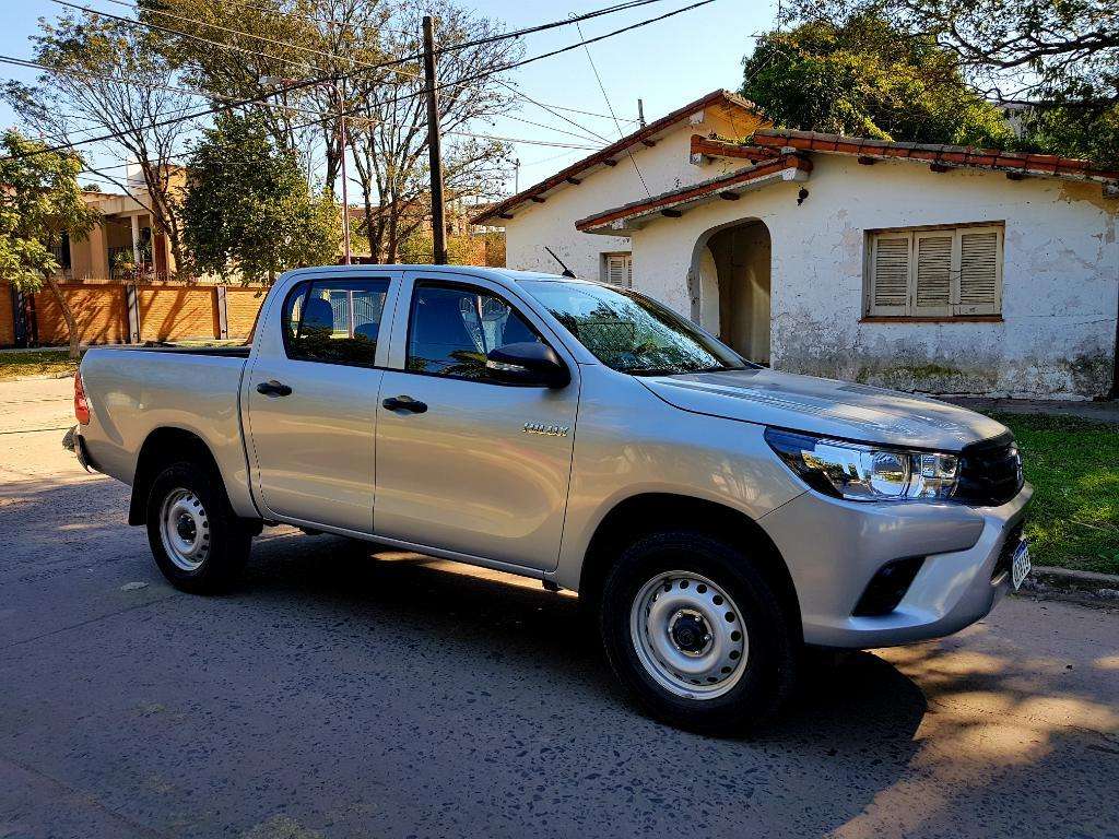 Toyota Hilux Dx Pack Año  Titular