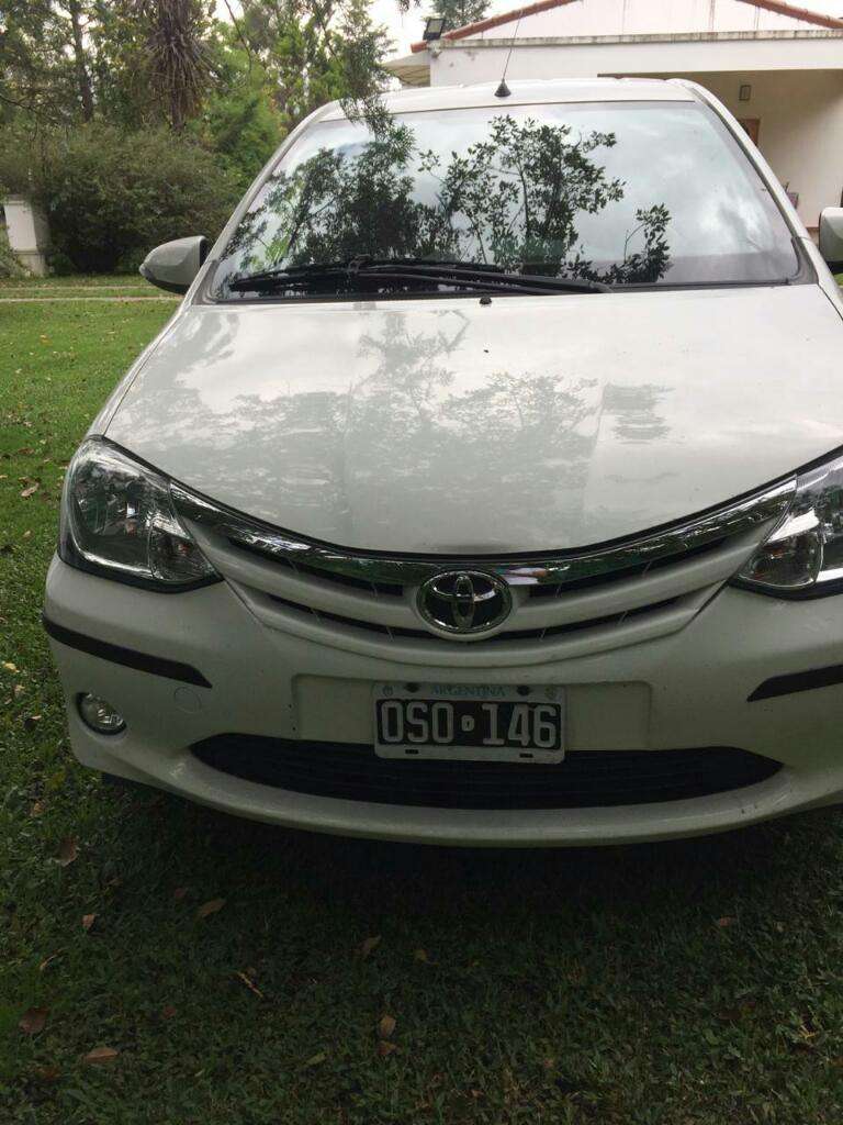 Vendo Toyota Etios Xls 5 Ptas Año 