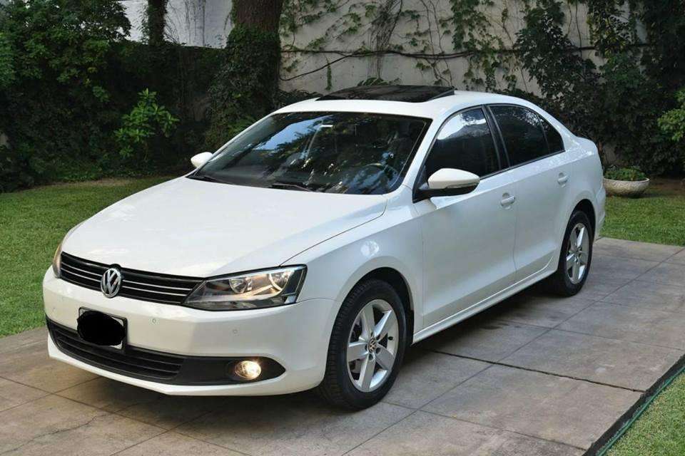 vendo Volkswagen Vento  TDI Luxury MT (140cv) 1RA