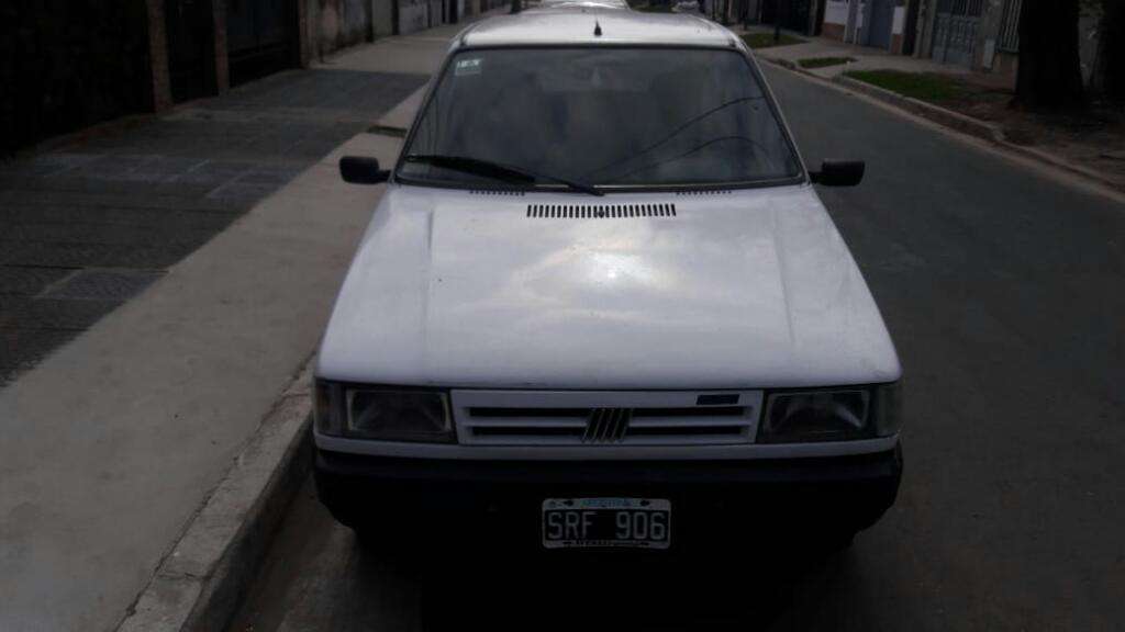 Fiat Uno Modelo  Firmado