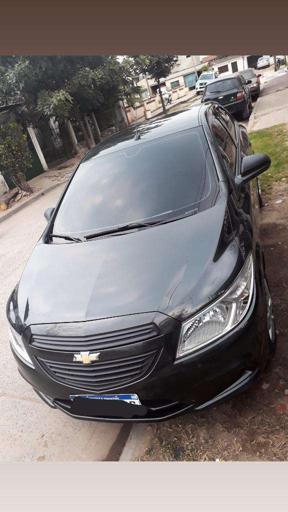 Vendo Chevrolet Onix Lt 