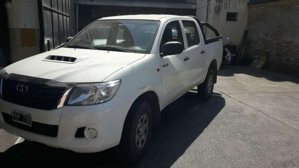 Vendo Hilux 4x2 Doble Cabina 