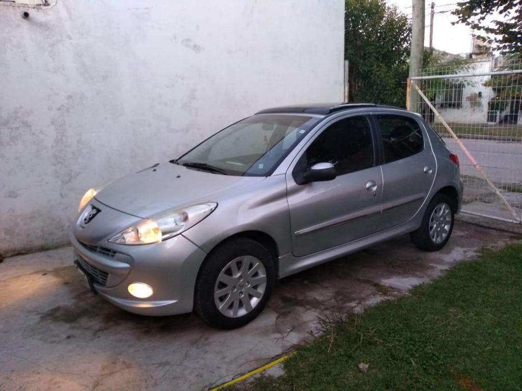 Peugeot 207 N XT feline  Nafta 1.6