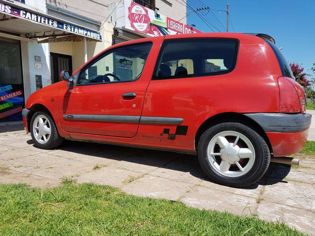 clio sport v nafta